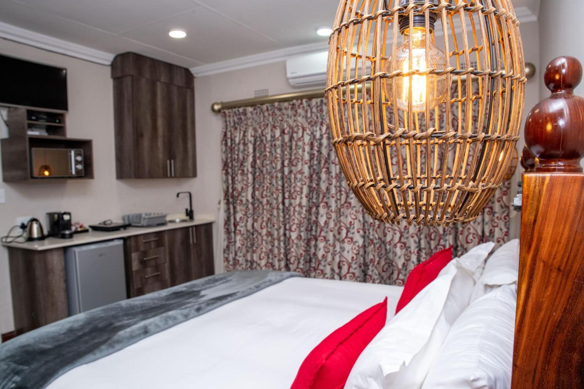 Iso'Bella Vita Guesthouse Phalaborwa Zewnętrze zdjęcie